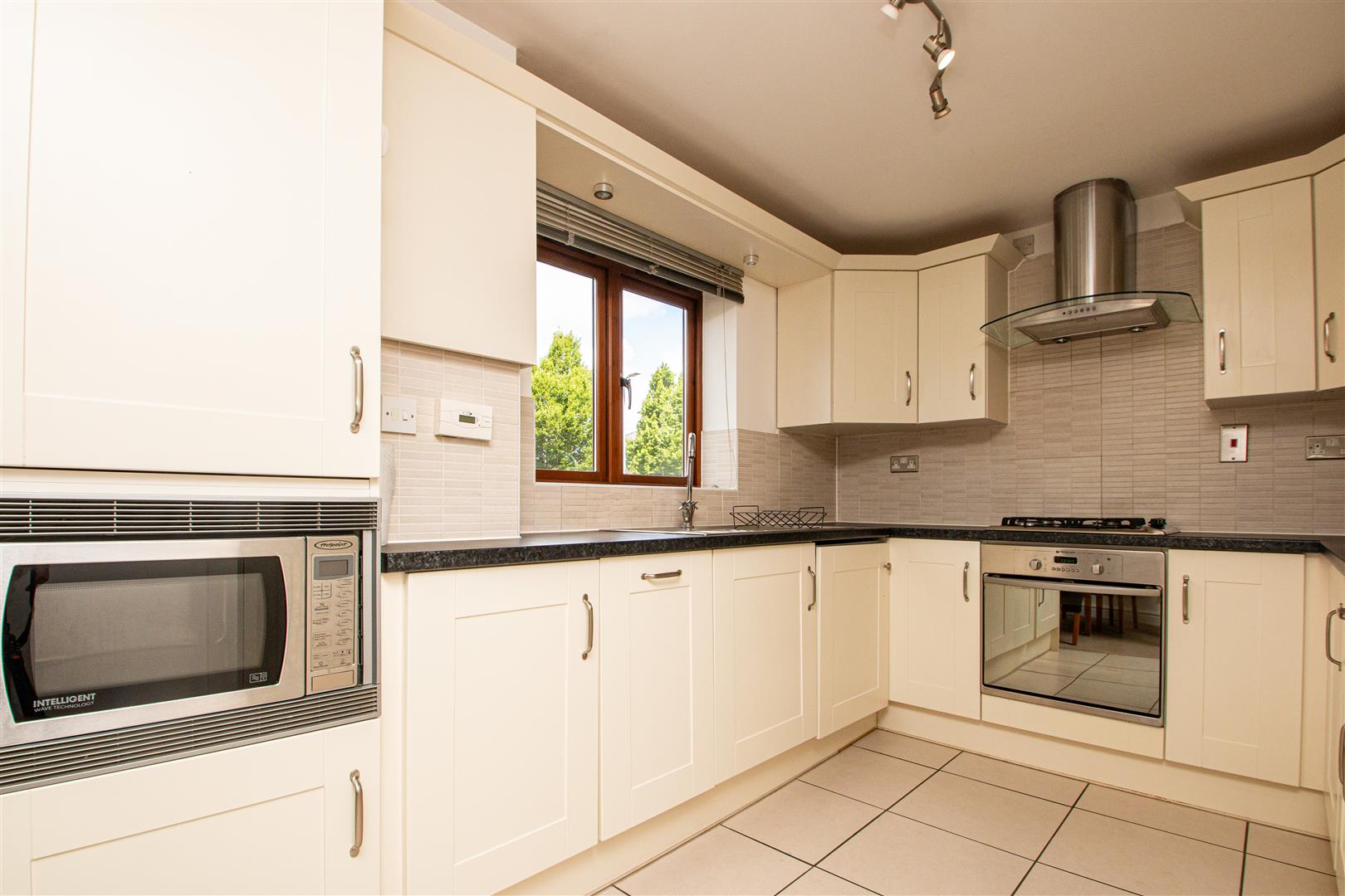 Kelling Way, Broughton